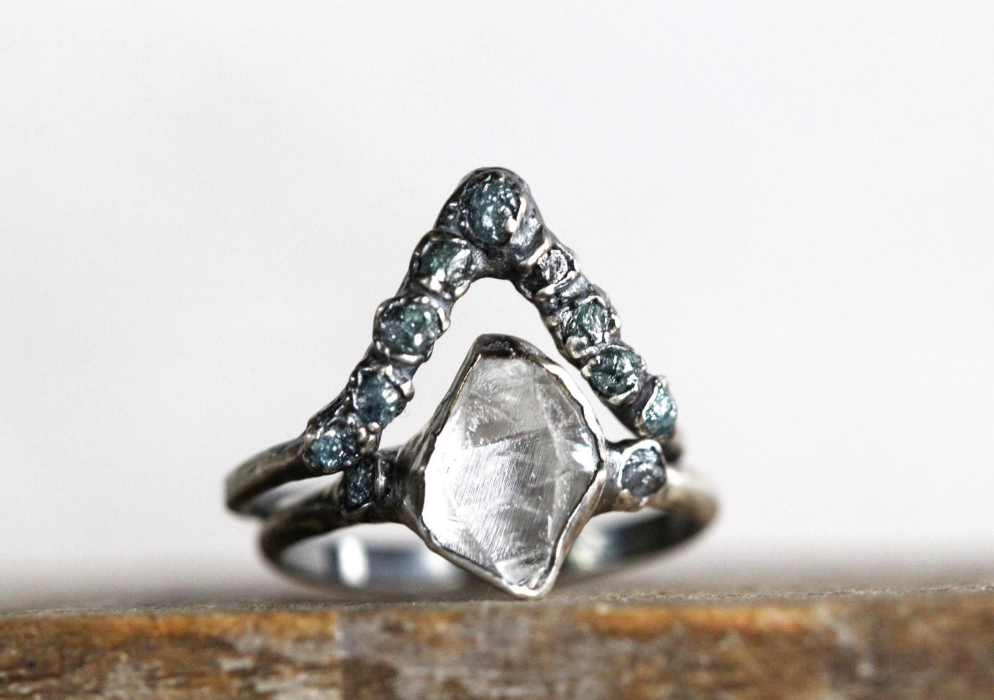 Raw Diamond Wedding Ring Set - Blue Diamond Engagement Ring - Herkimer Wedding Ring - Conflict Free Diamond Wedding Ring