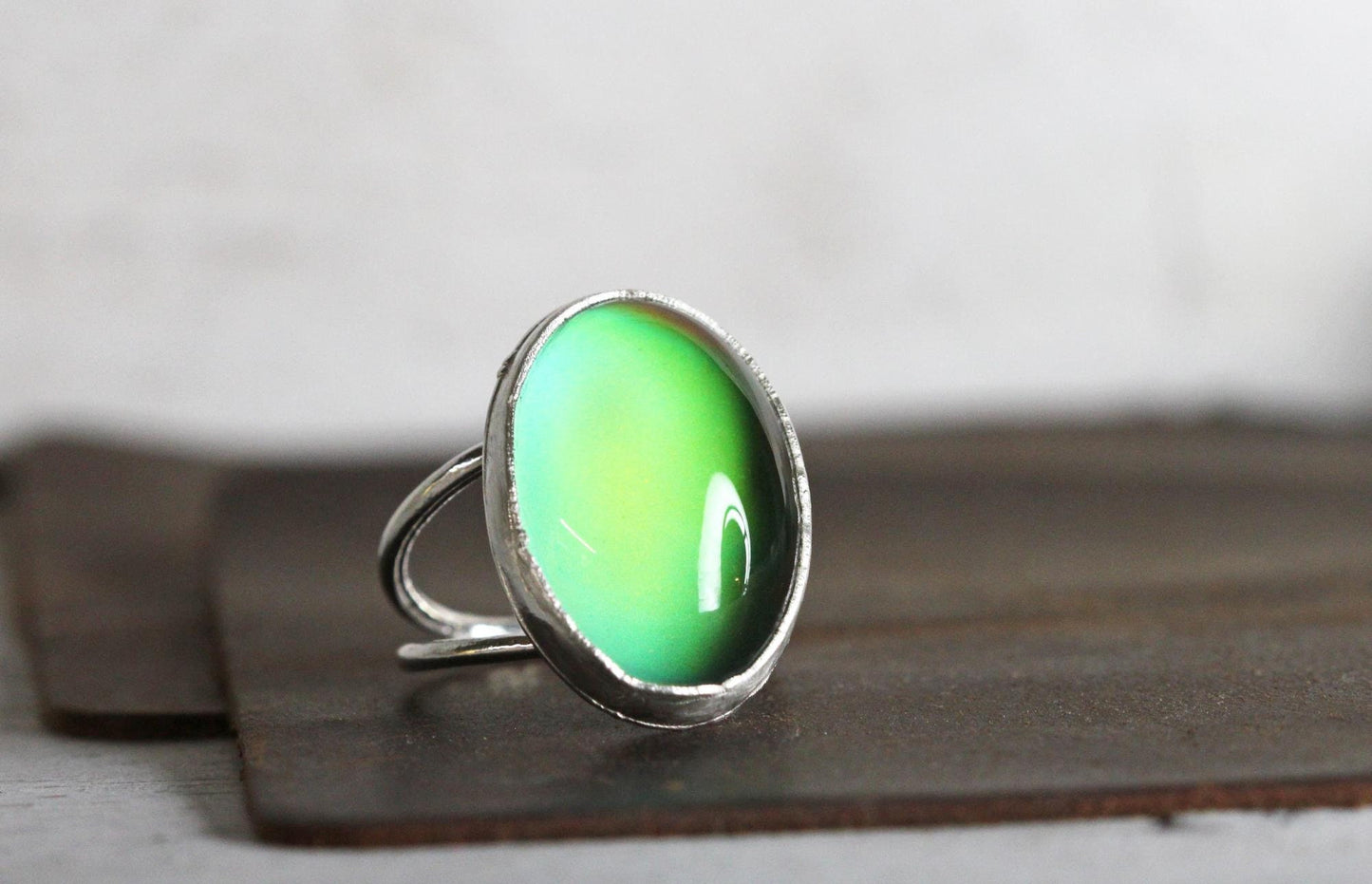 Mood Ring - Color Changing Ring - Retro Jewelry