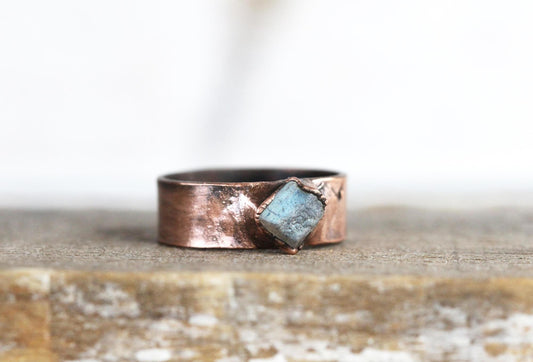 Raw Labradorite Ring - Men's Stone Jewelry - Wide Band Ring - Unisex