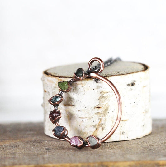 Personalized Mothers Day Necklace - Gift for Mom - Raw Crystal Pendant - Birthstone Necklace