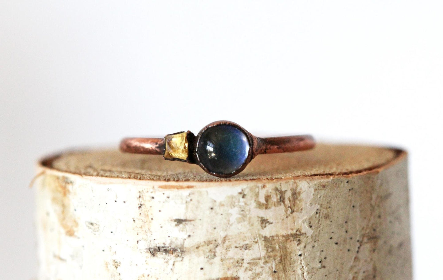 Mood Stone Ring - Raw Birthstone - Color Changing Ring - Retro Jewelry