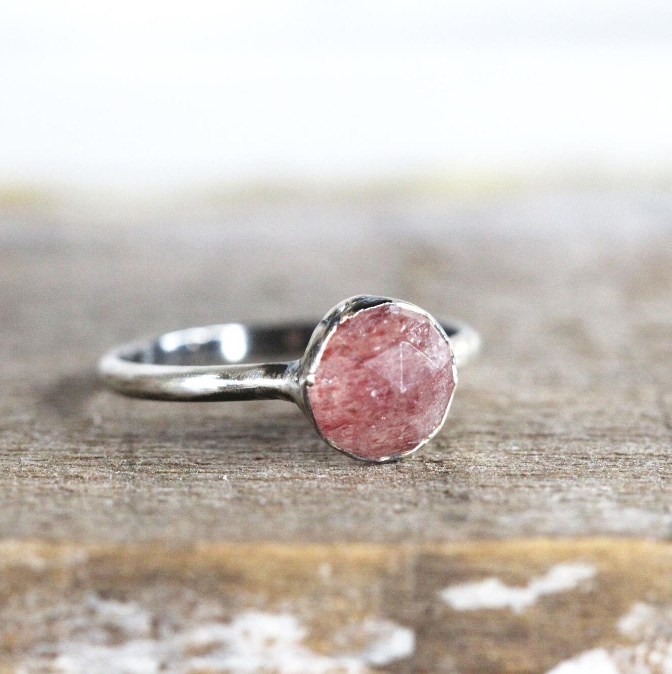 Strawberry Quartz Ring - Round Faceted Crystal - Gold Plated Jewelry