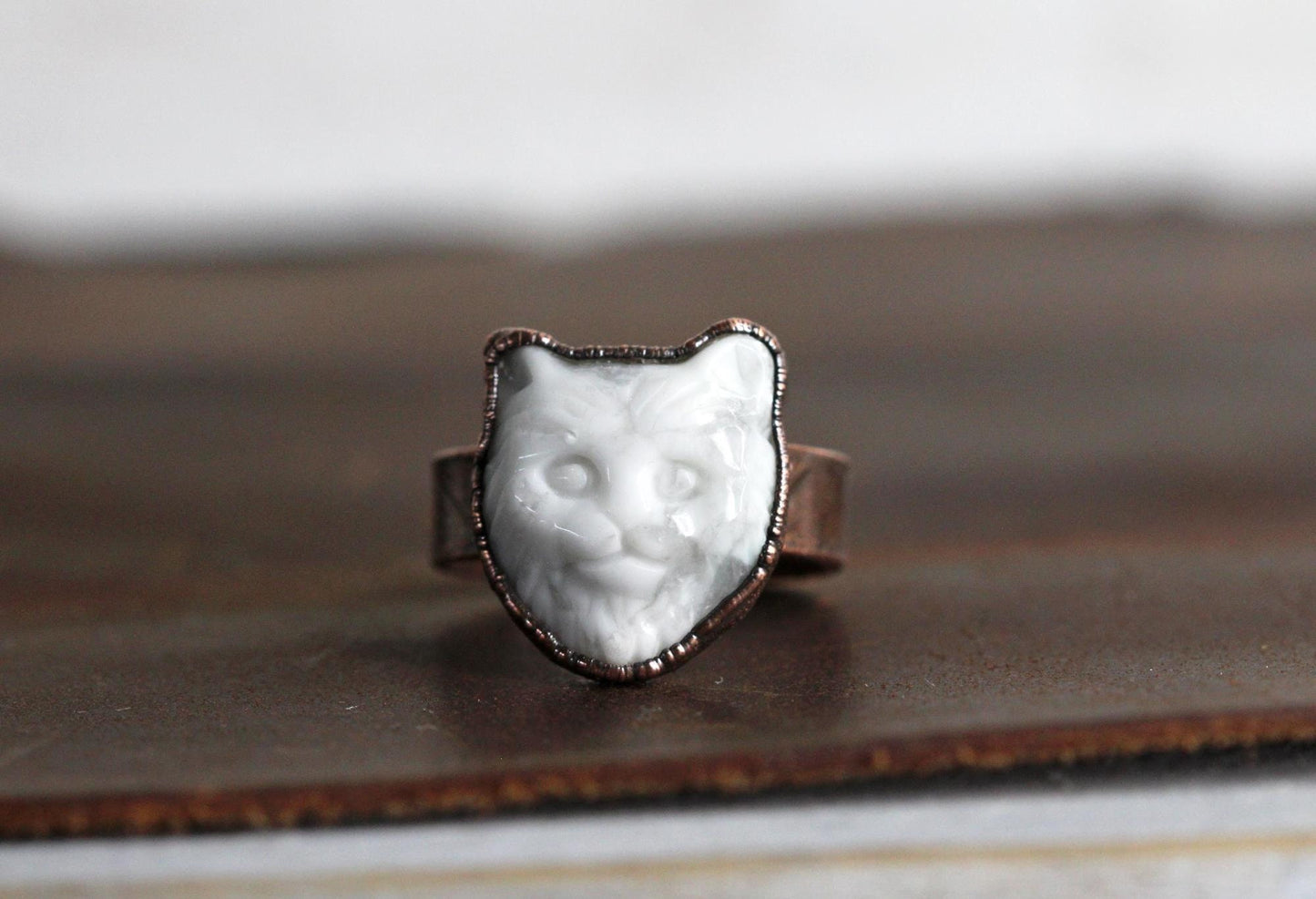 Cat Ring - Carved Howlite - Carved Stone Ring