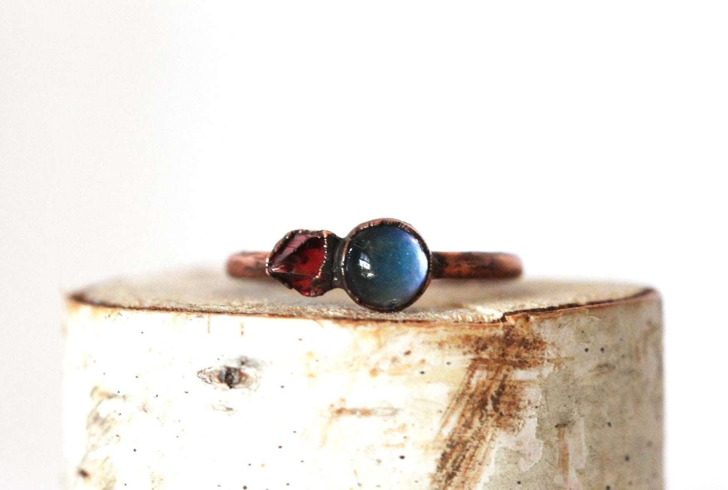 Mood Stone Ring - Raw Birthstone - Color Changing Ring - Retro Jewelry