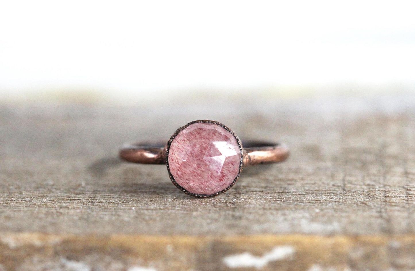 Strawberry Quartz Ring - Round Faceted Crystal - Gold Plated Jewelry